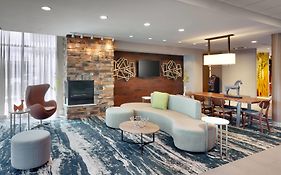 Fairfield Inn & Suites By Marriott Springfield North